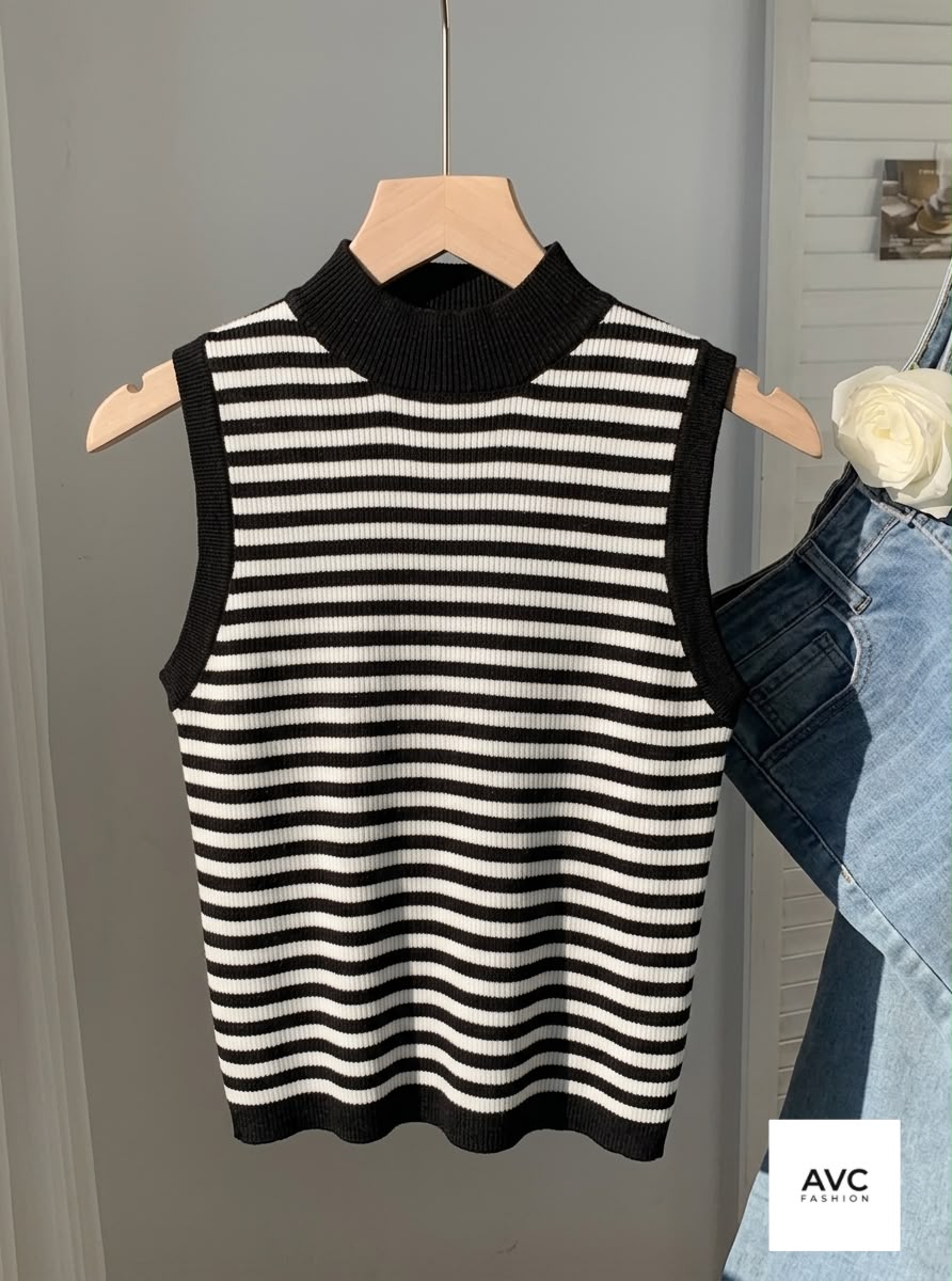 BLUSA CON RALLITAS