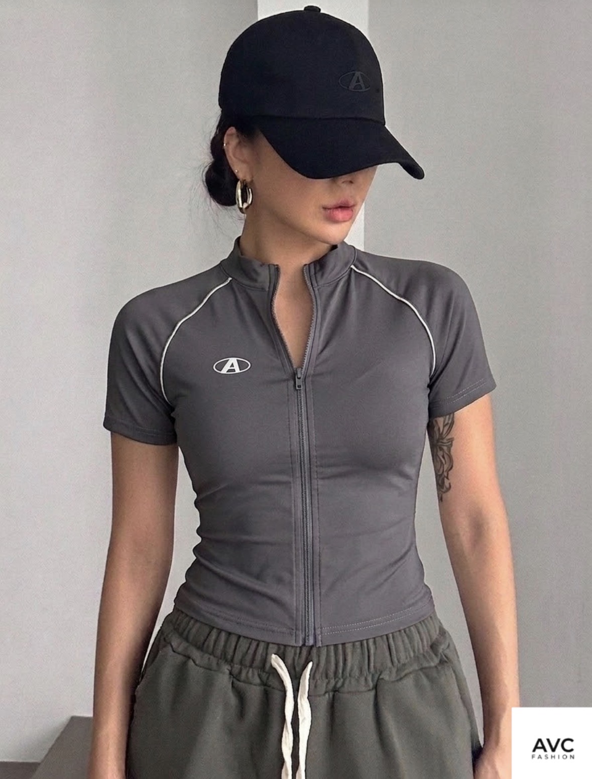 Jacket cortas con bordado