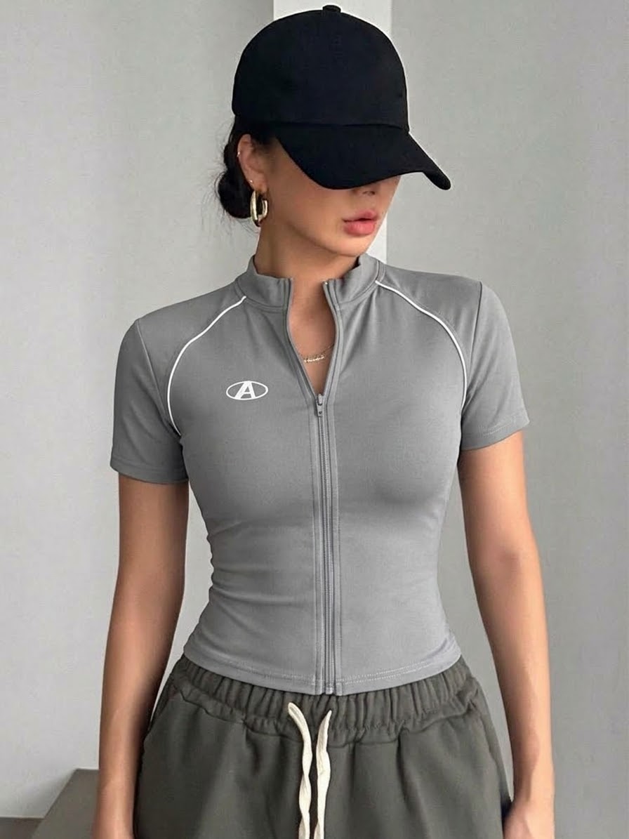 Jacket cortas con bordado