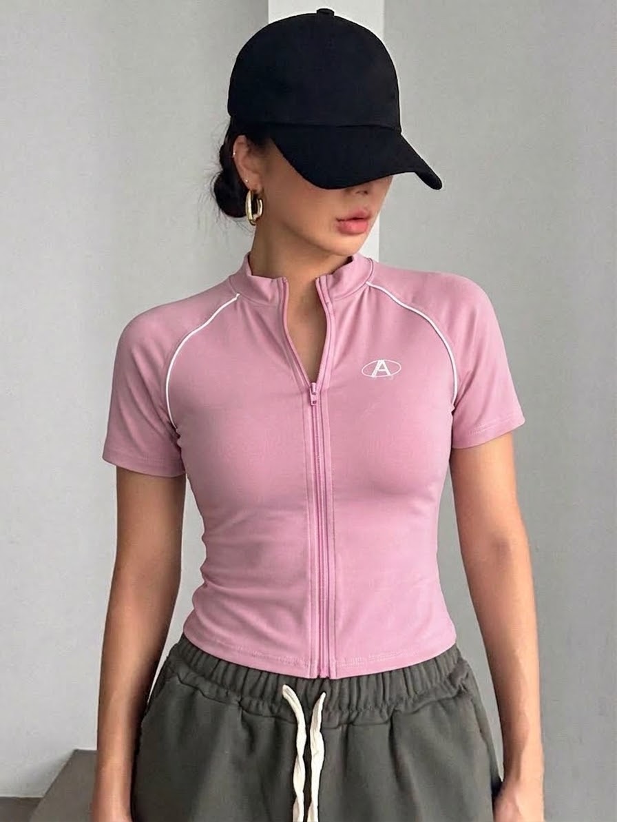 Jacket cortas con bordado